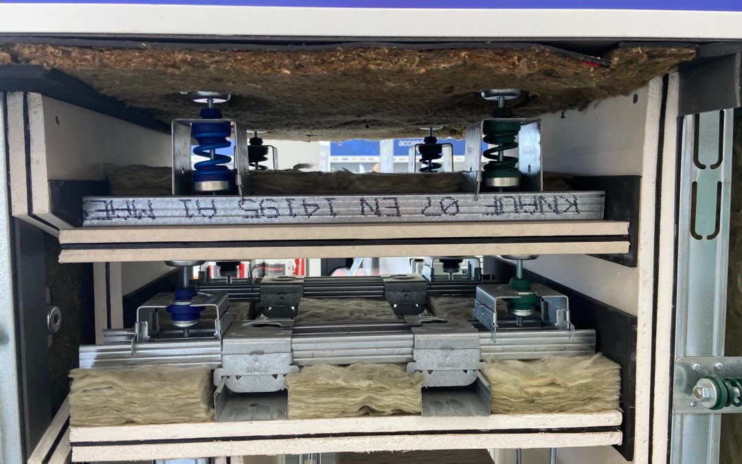 Techos acústicos en viviendas: 3 sistemas para aislar el ruido de los vecinos de forma definitiva